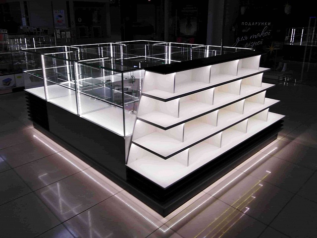 Торговые островки от компании Lightbox. Торговые островки в Минске от компании Lightbox.