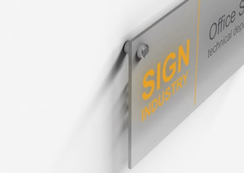 Табличка плоская на дистанционных держателях от компании Lightbox. Табличка плоская на дистанционных держателях в Минске от компании Lightbox.